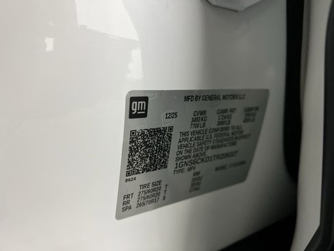 New 2026 Chevrolet Suburban LT w/ Comfort Package image 69