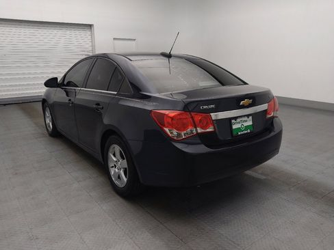 Used 2015 Chevrolet Cruze LT w/ Technology Package FWD image 5