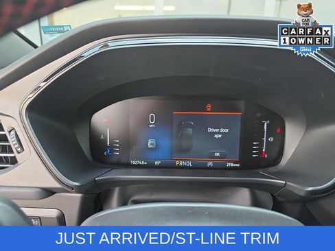 Used 2024 Ford Escape ST-Line w/ Tech Pack #1 AWD/4WD image 10