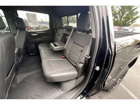 Used 2024 Chevrolet Silverado 1500 LT Trail Boss w/ LT Trail Boss Premium Package image 26