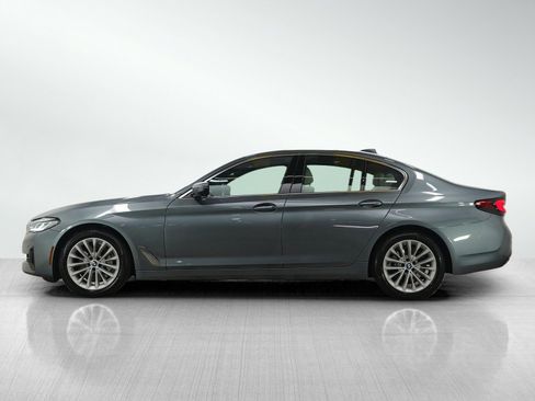 Used 2021 BMW 530i xDrive 530i xDrive w/ Convenience Package image 2