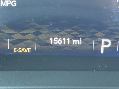 Used 2024 Jeep Wrangler Unlimited Rubicon 4xe image 17