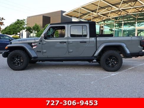 Used 2021 Jeep Gladiator Sport AWD/4WD image 5