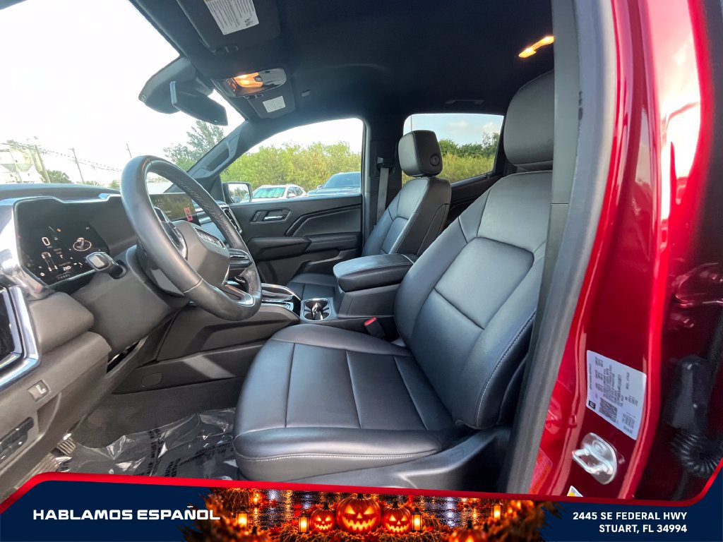 Used 2024 GMC Canyon Elevation w/ Elevation Premium Package AWD/4WD image 10