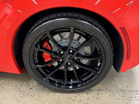 Used 2019 Chevrolet Corvette Grand Sport RWD image 9