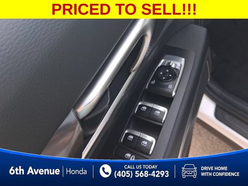 Used 2025 Kia Telluride S AWD/4WD image 12