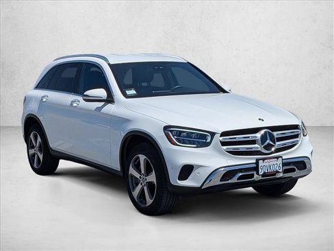 Certified 2022 Mercedes-Benz GLC 300 image 3