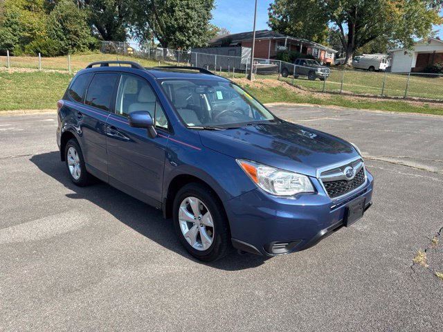 Used 2014 Subaru Forester 2.5i Premium w/ All-Weather Package AWD/4WD image 2