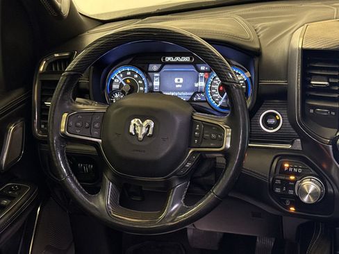 Used 2020 RAM 1500 Limited w/ Black Appearance Package AWD/4WD image 15