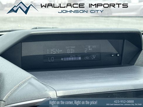 Used 2021 Subaru Crosstrek 2.0i AWD/4WD image 23