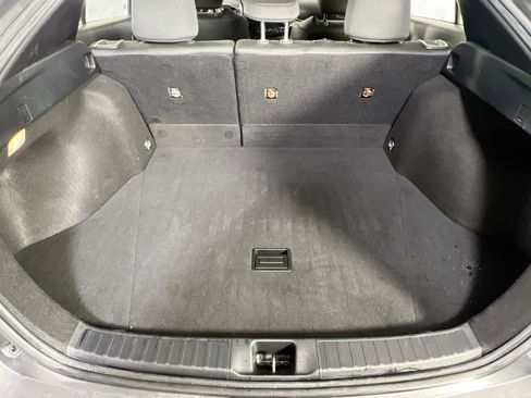 Used 2020 Toyota Prius LE image 23
