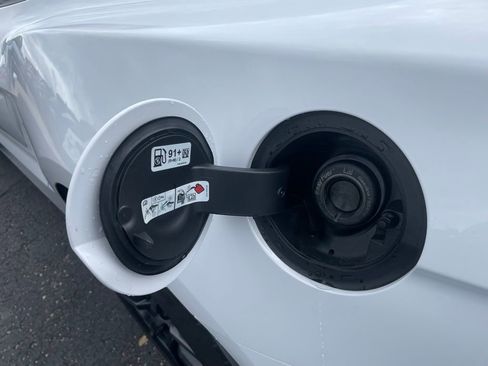 Used 2018 Ford Mustang Shelby GT350 w/ Electronics Package RWD image 55