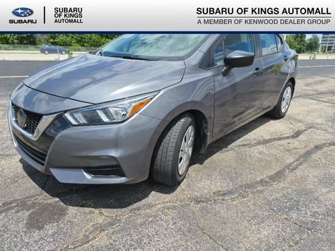 Used 2020 Nissan Versa S FWD image 1