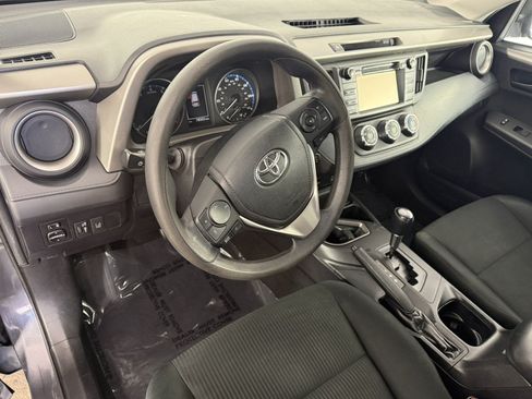 Used 2018 Toyota RAV4 LE w/ All Weather Liner Package FWD image 15