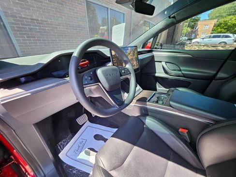 Used 2023 Tesla Model X AWD/4WD image 36