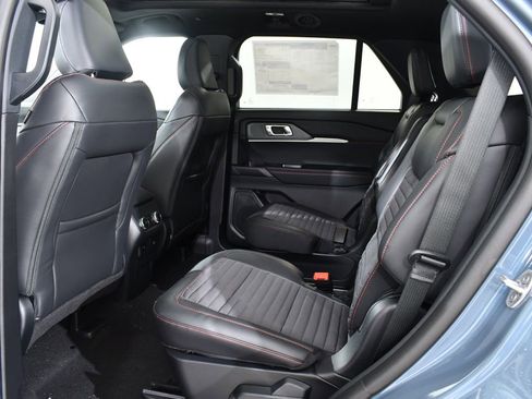 New 2026 Ford Explorer ST-Line AWD/4WD image 16
