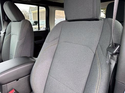 New 2026 Jeep Wrangler Unlimited Sport image 9