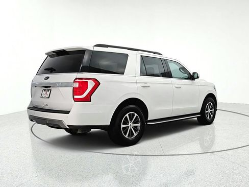 Used 2021 Ford Expedition XLT AWD/4WD image 6