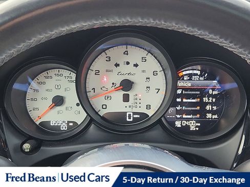 Used 2018 Porsche Macan Turbo image 22