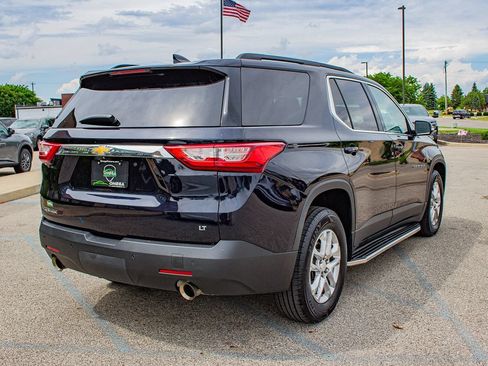 Used 2020 Chevrolet Traverse LT FWD image 9