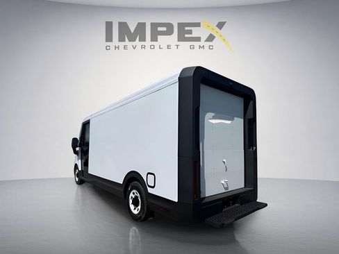 Used 2024 Chevrolet Brightdrop 600 w/ Commercial Equipment Package AWD/4WD image 2