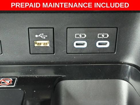 Certified 2025 Toyota Camry SE FWD image 22
