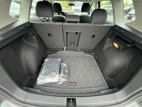 Certified 2022 Volkswagen Taos S FWD image 29