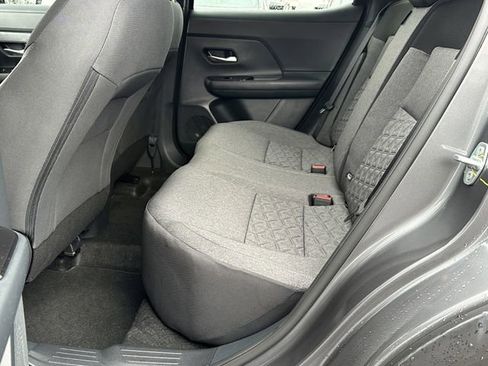 Certified 2025 Nissan Kicks SV FWD image 21