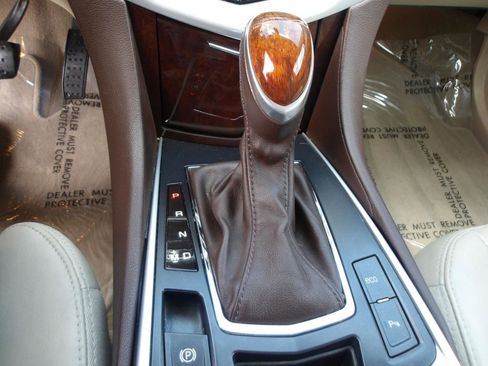 Used 2016 Cadillac SRX Performance FWD image 26