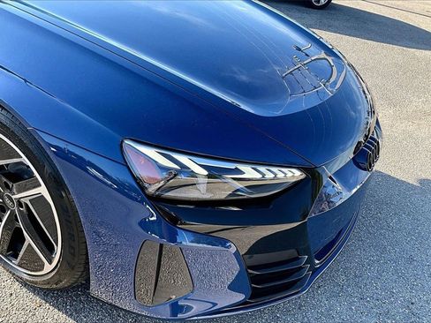 Used 2023 Audi RS e-tron GT w/ Carbon Performance Package image 12