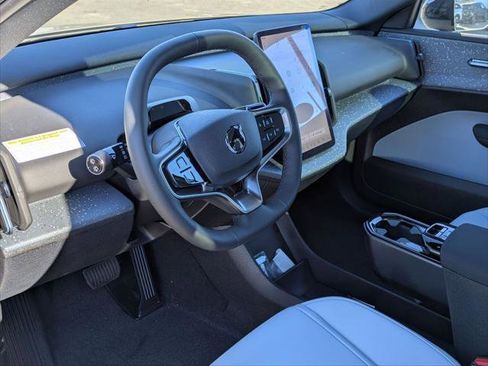 New 2026 Volvo EX30 Ultra image 7