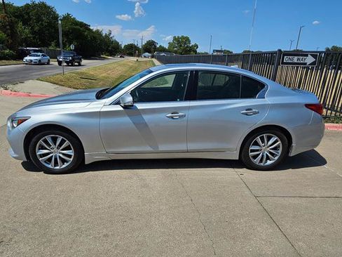 Used 2015 INFINITI Q50 Premium w/ Navigation Package AWD/4WD image 2