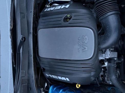 Used 2016 Dodge Charger R/T RWD image 14