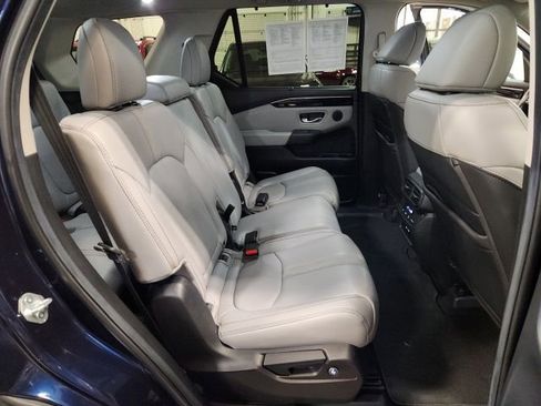 Certified 2025 Honda Pilot EX-L image 31