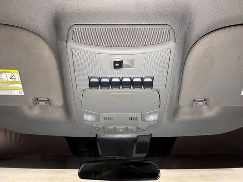 Used 2022 Ford F350 XLT w/ XLT Premium Package image 17