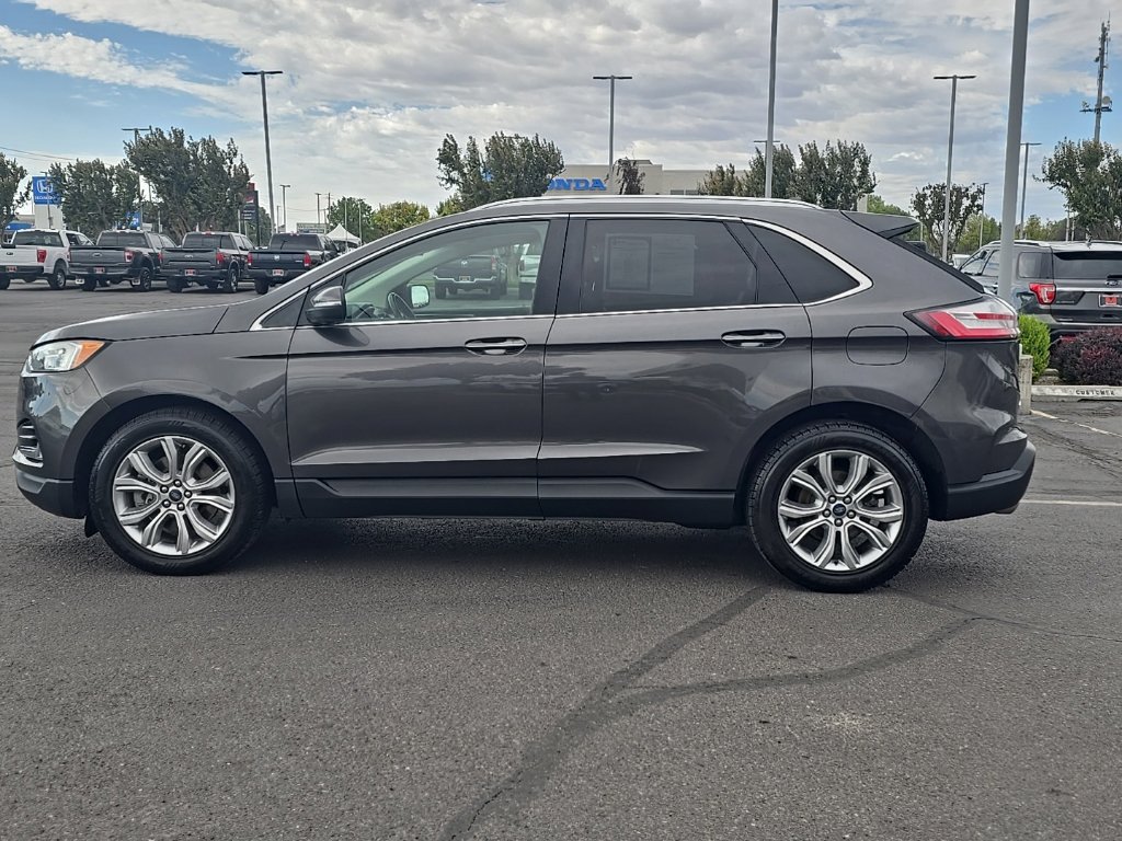 Used 2019 Ford Edge Titanium AWD/4WD image 6
