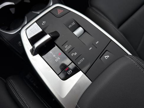 New 2026 BMW X1 xDrive28i w/ Technology Package image 17