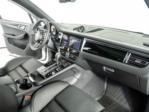 New 2026 Porsche Macan S AWD/4WD image 25