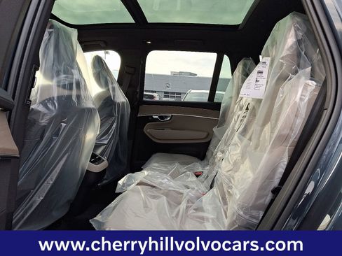 New 2026 Volvo XC90 B5 Plus image 7