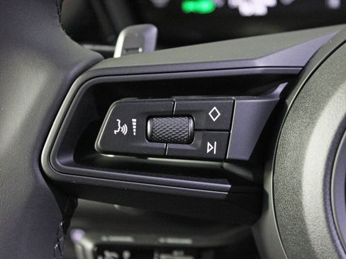 New 2026 Porsche Cayenne image 25