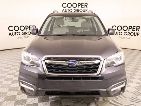 Used 2018 Subaru Forester 2.5i Limited AWD/4WD image 10
