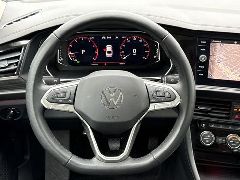 Used 2024 Volkswagen Jetta SEL image 18