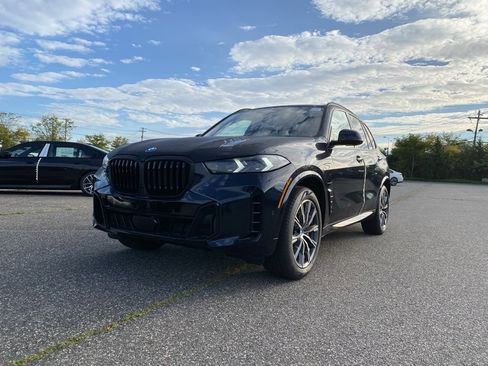 New 2026 BMW X5 xDrive50e w/ M Sport Package image 1