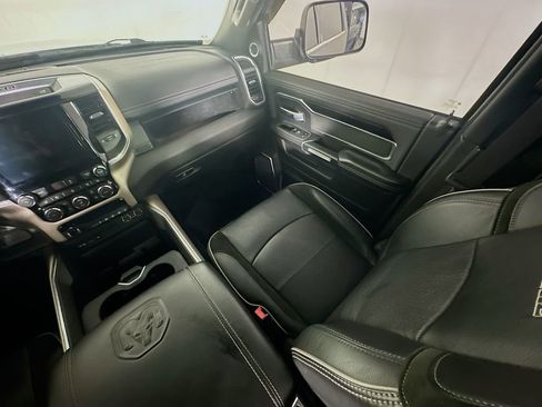 Used 2019 RAM 3500 Laramie AWD/4WD image 11