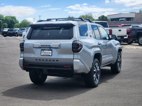 New 2026 Toyota 4Runner TRD Sport AWD/4WD image 4