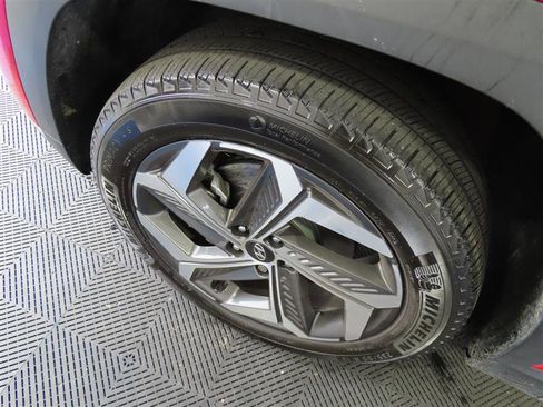 Used 2023 Hyundai Tucson SEL w/ Convenience Package AWD/4WD image 6