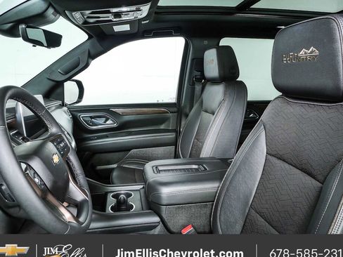 Certified 2023 Chevrolet Tahoe High Country w/ Premium Package 2 AWD/4WD image 5