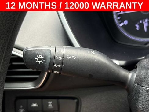 Used 2019 Hyundai Santa Fe SE AWD/4WD image 25