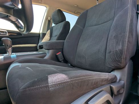 Used 2015 Nissan Pathfinder S FWD image 21