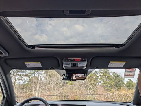 Used 2025 Kia Telluride EX X-Line image 24